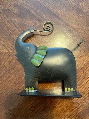 Pier 1 Elephant Photo Holder